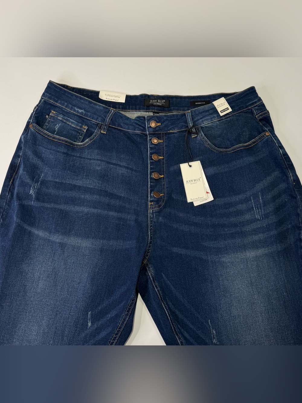 NEW Judy Blue Plus Women's 24W Sienna Classic Button Fly Ankle Skinny Denim Jean - Picture 1 of 8